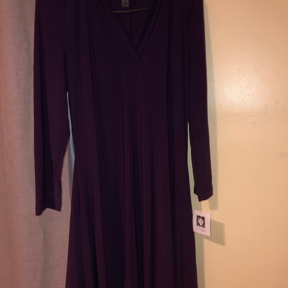 New Anne Klein - Picture 2 of 4